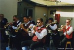 img048