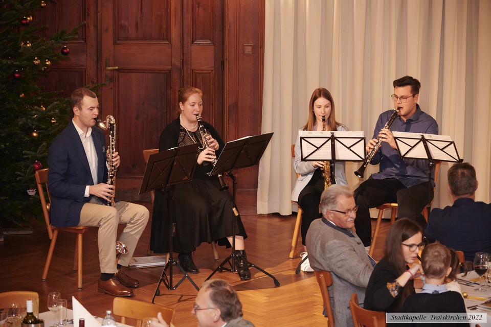 2022-11-25 183036 Stadtkapelle Weihnachtsfeier 0054A