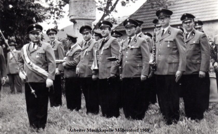 Arbeiter Musikkapelle M�llersdorf 1968