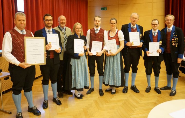 Johann Duffek, Matthias Reitner, Lambert Schn, Katja Reitner, Thomas Jbstl, Elisabeth Herbst-Kropatschek, Andreas Poisinger, Philip Jbstl und Johannes Herbst.