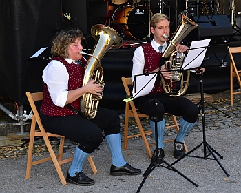 P0035_Waisenblasen_2018_Furth_Triesting_350 P0035_Waisenblasen_2018_Furth_Triesting_350