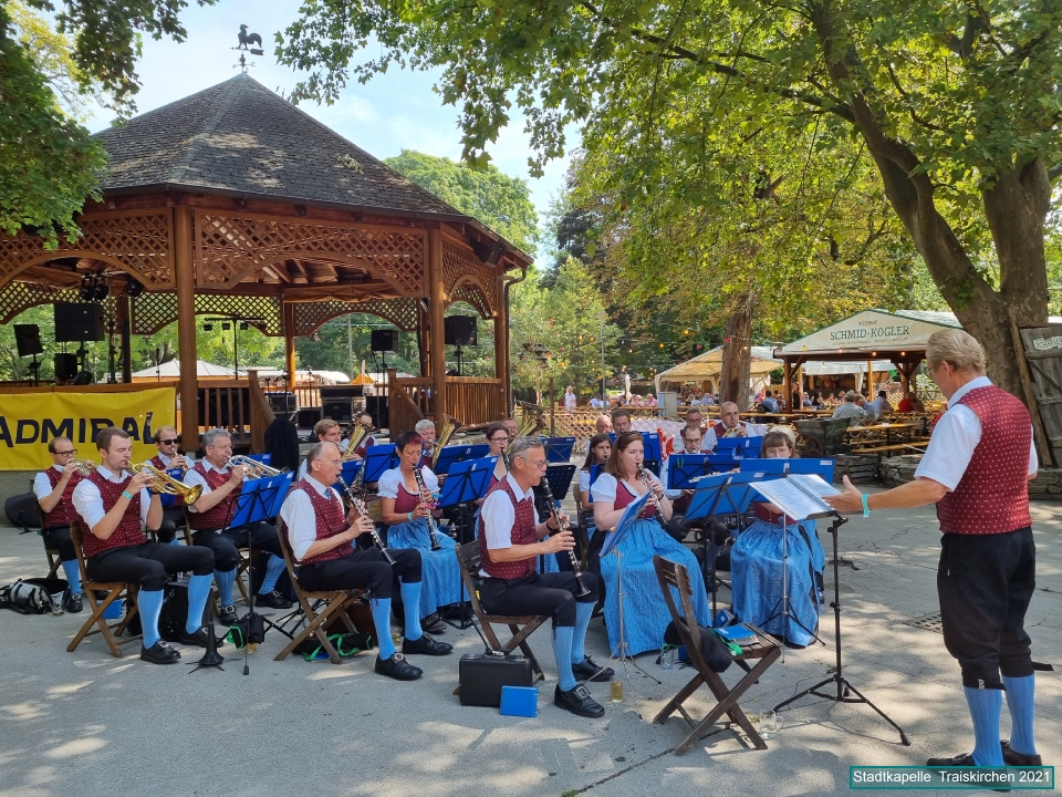 Frühschoppen am Weinfest